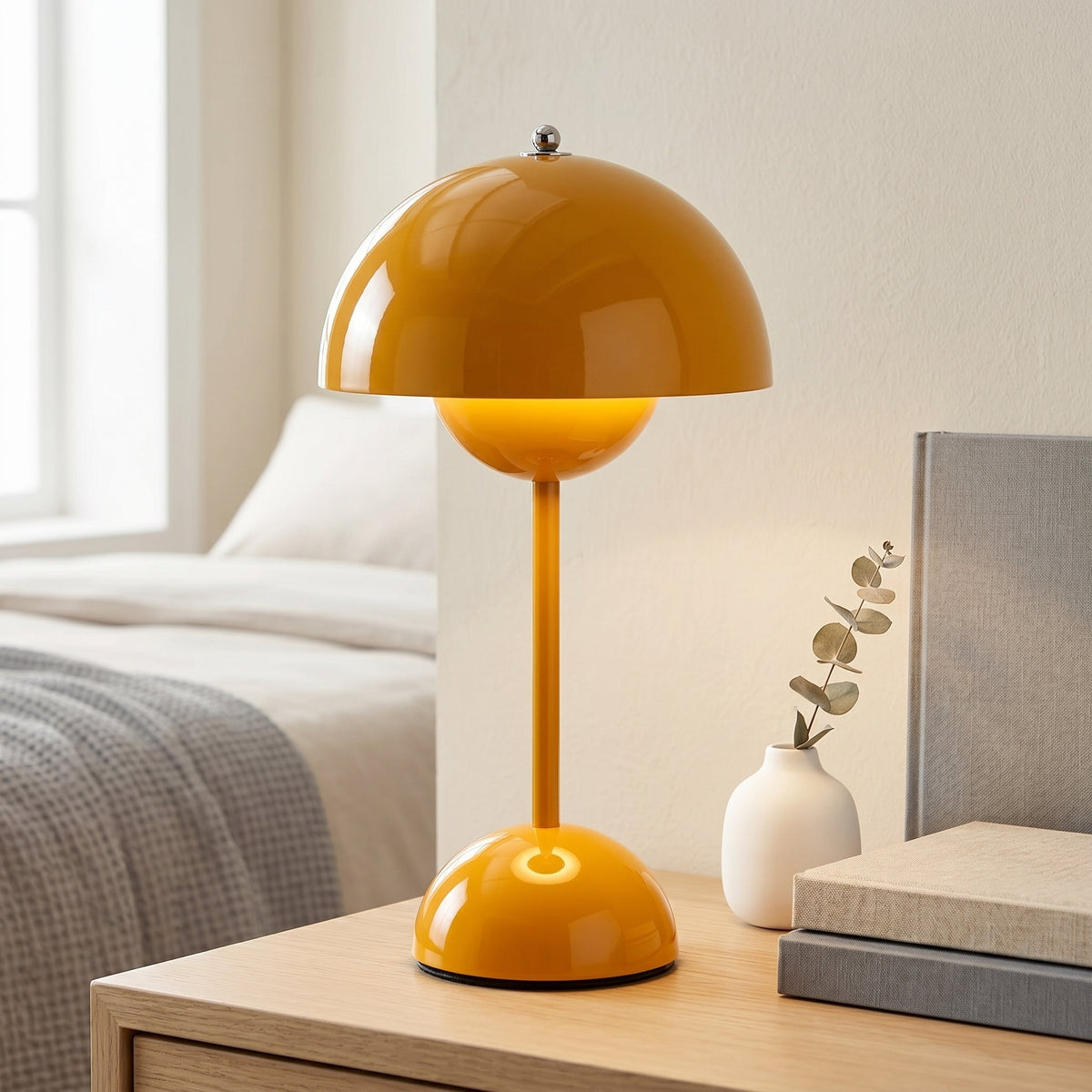 Soren Nordic Accent Table Lamp