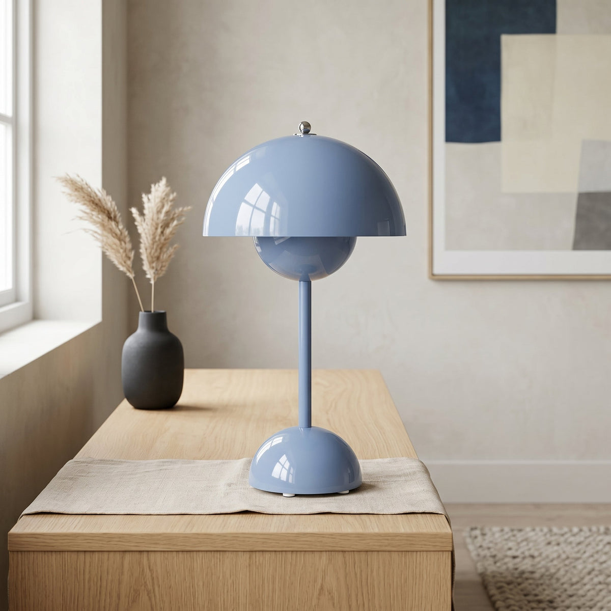 Soren Nordic Accent Table Lamp